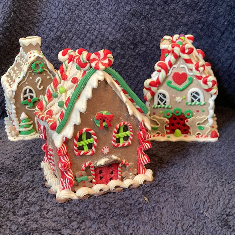 Ginger Bread houses -Resin -set of 3
